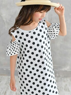 「Bee des Bee（ビーデスビー）のアイテム（ワンピース/ドレス）」を使った、子供服Beeさん（キッズ・116cm）の夏コーディネート