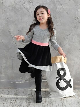 「Bee des Bee（ビーデスビー）のアイテム（ワンピース/ドレス）」を使った、子供服Beeさん（キッズ・116cm）の秋コーディネート
