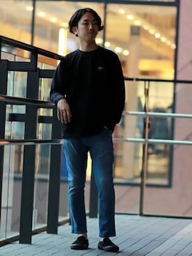 「LACOSTE（ラコステ）のLACOSTE / ラコステ HEAVY PIQUEロングスリーブ Tシャツ（Tシャツ/カットソー、ブラック系）」を使った、SASAさん（メンズ・175cm）の冬コーディネート