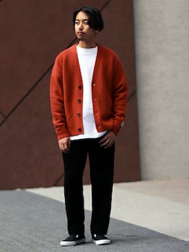 「JOURNAL STANDARD relume（ジャーナルスタンダード　レリューム）のHAMILTON WOOL 100% ガーターカーディガン（カーディガン/ボレロ、レッド系）」を使った、SASAさん（メンズ・175cm）の冬コーディネート