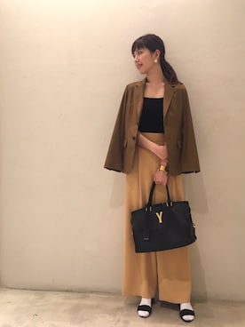 「BEAUTY&YOUTH UNITED ARROWS（ビューティーアンドユースユナイテッドアローズ）のアイテム（タンクトップ、ブラック系）」を使った、Ayano Fujitaさん（レディース・165cm）の春コーディネート