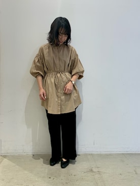 「袖ボリューム」｜「アイテム（パンプス）」を使った、tomomiさん（レディース・158cm）の春コーディネート