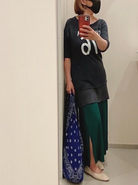 「ユナイテッドアローズ」｜「アイテム（スウェット）」を使った、momoさん（レディース・160cm）の春コーディネート