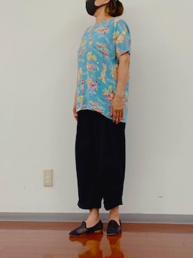 「BEAMS」｜「アイテム（スリッポン）」を使った、momoさん（レディース・160cm）の春コーディネート