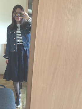 「stradivarius（ストラディバリウス）のアイテム（デニムジャケット）」を使った、Yulian さん（レディース・162cm）の春コーディネート