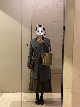 「BEAMS（ビームス）のアイテム（クラッチバッグ）」を使った、Lin Yunさん（レディース・156cm）の冬コーディネート