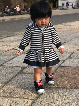 「kate spade new york（ケイトスペード ニューヨーク）のアイテム（ジャケット/アウター、ブラック系）」を使った、ゆうなpanさん（キッズ・90cm）の秋コーディネート