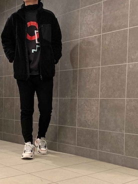 「DISCOVERED（ディスカバード）のアイテム（スウェット）」を使った、きつね顔さん（メンズ・173cm）の冬コーディネート