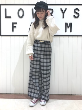 「CONVERSE（コンバース）のCONVERSE コンバース オール スター オックス / ALL STAR OX (MRN) 32163522（スニーカー）」を使った、LOWRYSFARM ゆめタウン出雲さん（レディース・158cm）の冬コーディネート