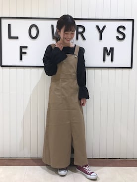 「CONVERSE（コンバース）のCONVERSE コンバース オール スター オックス / ALL STAR OX (MRN) 32163522（スニーカー）」を使った、LOWRYSFARM ゆめタウン出雲さん（レディース・158cm）の春コーディネート