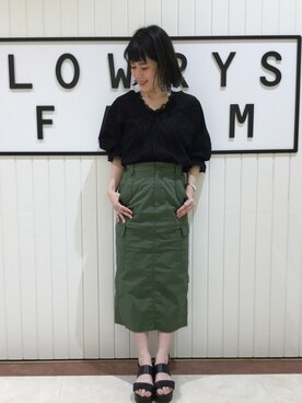 「スカラップ」｜「アイテム（アナログ腕時計）」を使った、LOWRYSFARM ゆめタウン出雲さん（レディース・155cm）の春コーディネート