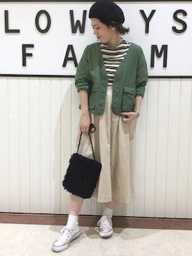 「Aラインスカート」｜「アイテム（ハンチング/ベレー帽）」を使った、LOWRYSFARM ゆめタウン出雲さん（レディース・155cm）の秋コーディネート