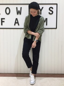 「KOMONO.（コモノ）のアイテム（アナログ腕時計）」を使った、LOWRYSFARM ゆめタウン出雲さん（レディース・158cm）の秋コーディネート