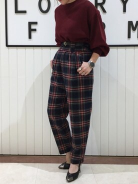 「KOMONO.（コモノ）のアイテム（アナログ腕時計）」を使った、LOWRYSFARM ゆめタウン出雲さん（レディース・158cm）の秋コーディネート