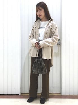 「キンチャクバッグ」｜LOWRYSFARM ゆめタウン出雲さん（レディース・165cm）の秋コーディネート