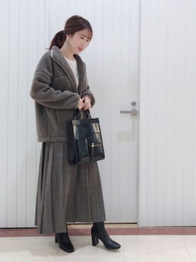 「LOWRYS FARM（ローリーズファーム）のストレッチヒールブーツ　851418（ブーツ）」を使った、LOWRYSFARM ゆめタウン出雲さん（レディース・164cm）の秋コーディネート