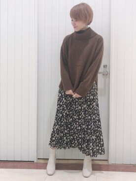 「LOWRYS FARM（ローリーズファーム）のストレッチヒールブーツ　851418（ブーツ）」を使った、LOWRYSFARM ゆめタウン出雲さん（レディース・158cm）の秋コーディネート