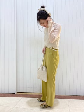 「LOWRYS FARM（ローリーズファーム）のカラーフレアパンツ  892044（その他パンツ）」を使った、LOWRYSFARM ゆめタウン出雲さん（レディース・165cm）の夏コーディネート
