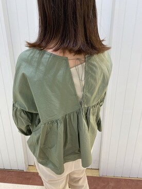 「LOWRYS FARM（ローリーズファーム）のカラーフレアパンツ  892044（その他パンツ）」を使った、LOWRYSFARM ゆめタウン出雲さん（レディース・165cm）の夏コーディネート
