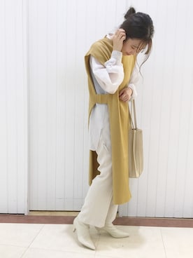 「LOWRYS FARM（ローリーズファーム）のカラーフレアパンツ  892044（その他パンツ）」を使った、LOWRYSFARM ゆめタウン出雲さん（レディース・165cm）の夏コーディネート