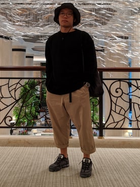 Hezron Cherさんのコーディネート