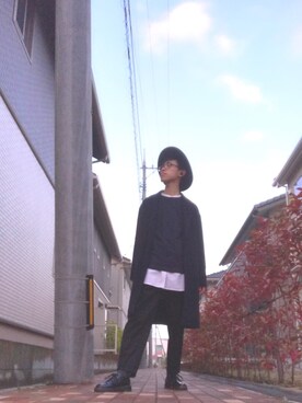 「ノーカラーシャツ」｜「アイテム（チェスターコート）」を使った、ヨＮＥさん（メンズ・172cm）の春コーディネート