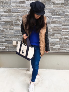 「OLD NAVY（オールドネイビー）のアイテム（ニット/セーター、ブルー系）」を使った、YUZUKIさん（レディース・154cm）の冬コーディネート