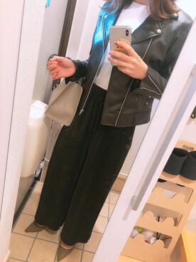 「PLST（プラステ）のアイテム（シューズ）」を使った、KMRさん（レディース・165cm）の秋コーディネート