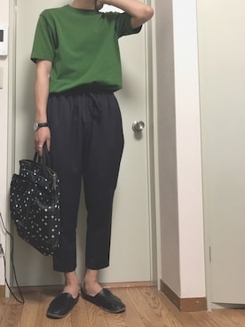 「BASISBROEK（バシスブルック）のアイテム（スラックス）」を使った、フジさん（メンズ・177cm）の春コーディネート