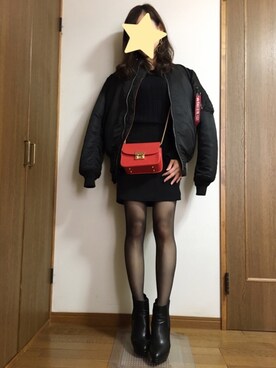 nanamiさんの「サイドカットアウトミニスカート」を使ったコーディネート