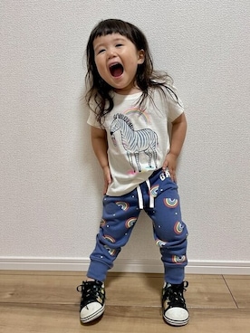 「babygap」｜「アイテム（スウェットパンツ）」を使った、GAP Kids＆Babyさん（キッズ・85cm）の夏コーディネート