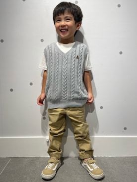 「babygap」｜「アイテム（パンツ）」を使った、GAP Kids＆Babyさん（キッズ・100cm）の秋コーディネート
