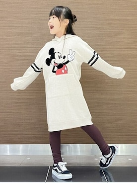 「アイテム（レギンス/スパッツ、レッド系）」を使った、GAP Kids＆Babyさん（キッズ・121cm）の秋コーディネート