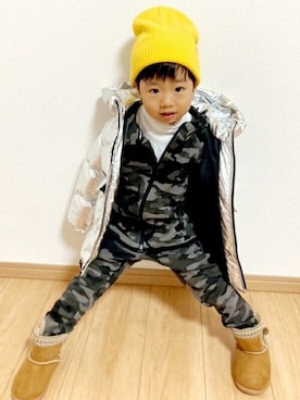 「GAP（ギャップ）のアイテム（ジャケット/アウター）」を使った、GAP Kids＆Babyさん（キッズ・94cm）の秋コーディネート