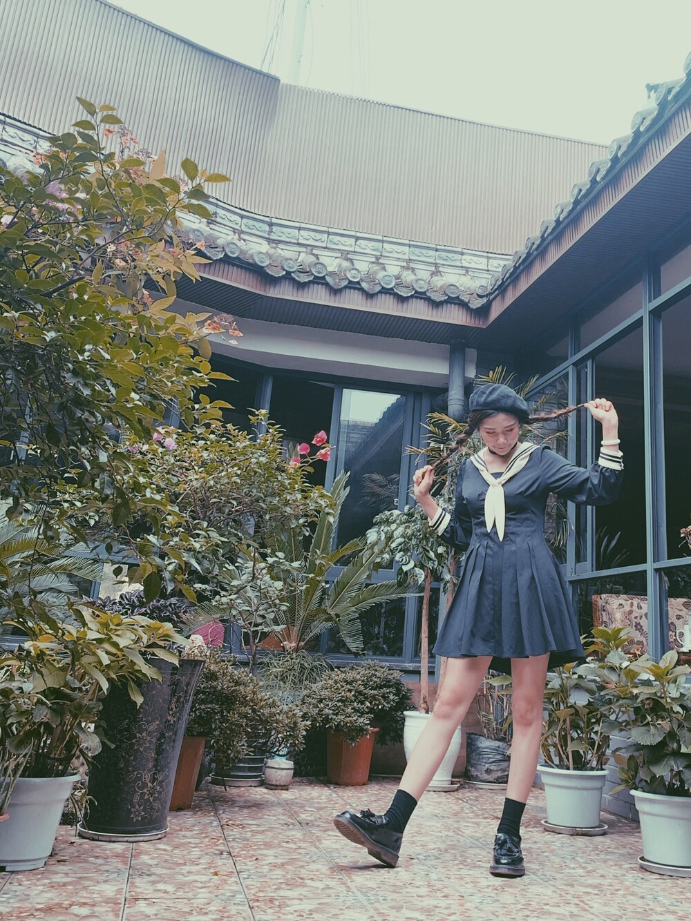 「夏、休闲、连衣裙、基础款」｜「淘宝のアイテム（ワンピース、ブラック系）」を使った、陶陶さん（レディース・165cm）の秋コーディネートの1枚目の写真
