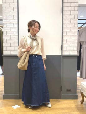 「ヘアアレンジ」｜「アイテム（財布/小物）」を使った、ルクールブラン金沢リント百番街店スタッフさん（レディース・160cm）の冬コーディネート