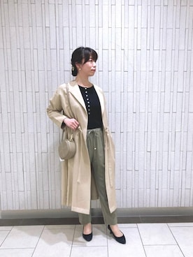 「雨」｜「アイテム（ノーカラーコート）」を使った、ルクールブラン金沢リント百番街店スタッフさん（レディース・160cm）の冬コーディネート