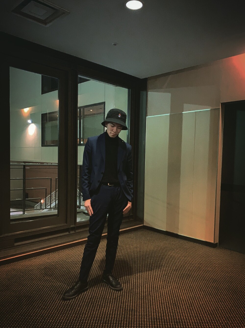 「WEGO、WEGOコーデ、GU、GUコーデ、ZARA、ZARAコーデ、Bershka、bershkastyle、オトナカジュアル、おしゃれさんと繋がりたい」｜「WEGOのWEGO/ベア刺繍バケットハット（ハット、ブラック系）」を使った、Takahiroさん（メンズ・173cm）の冬コーディネートの1枚目の写真