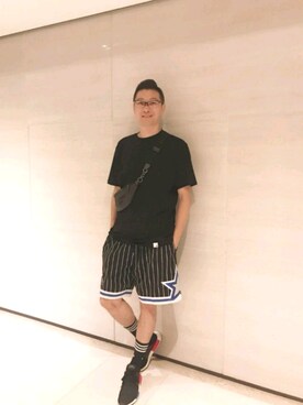 「NBA（エヌビーエー）のアイテム（パンツ）」を使った、Dawsonさん（メンズ・180cm）の秋コーディネート