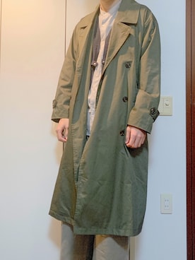 「アイテム（トレンチコート）」を使った、ぺこおんさん（メンズ・185cm）の春コーディネート