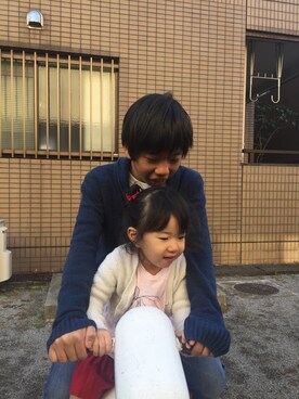 「H&M（エイチ・アンド・エム）のアイテム（カーディガン/ボレロ）」を使った、kyoさん（キッズ・90cm）の冬コーディネート