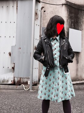 「RNA（アールエヌエー）のアイテム（ライダースジャケット）」を使った、ユーカさん（レディース・157cm）の春コーディネート