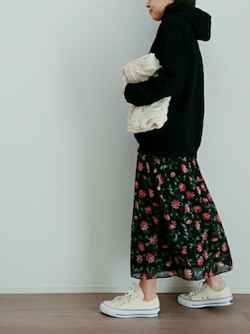 「INASTUDIOS（イーナストゥディオス）のアイテム（アクセサリー）」を使った、nonさん（レディース・159cm）の秋コーディネート