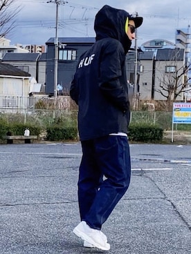 「HUF」｜「アイテム（ブルゾン）」を使った、masaさん（メンズ・176cm）の春コーディネート