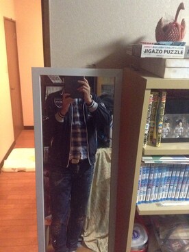 「capri（カプリ）のアイテム」を使った、isshiさん（メンズ・173cm）の冬コーディネート