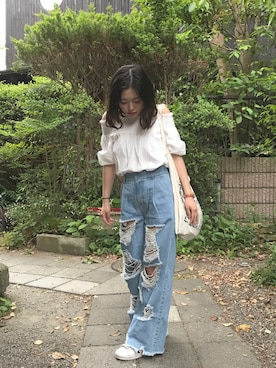 「adidas（アディダス）のadidas SUPER STAR 80s TF【SP】（スニーカー、ホワイト系）」を使った、ぱぴこさん（レディース・158cm）の春コーディネート