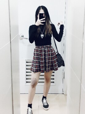 Rhiannon Paradiseさんのコーディネート