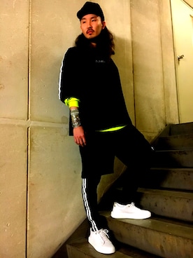 「BUSCEMI（ブシェミ）のアイテム」を使った、Shuto Shimanakaさん（メンズ・181cm）の春コーディネート