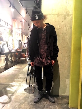 「BUSCEMI（ブシェミ）のアイテム」を使った、Shuto Shimanakaさん（メンズ・181cm）の秋コーディネート