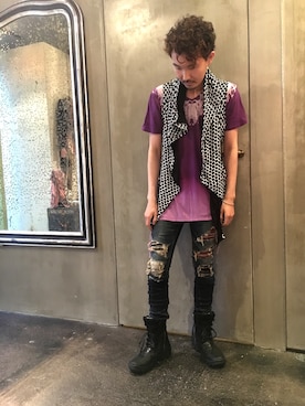 「KMRii（ケムリ）のアイテム（Tシャツ/カットソー）」を使った、Shuto Shimanakaさん（メンズ・181cm）の夏コーディネート